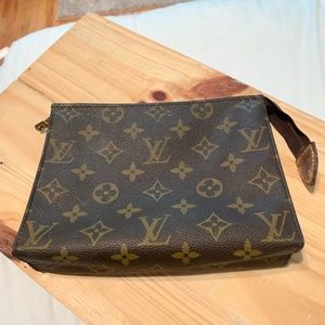 Vintage LV make up bag